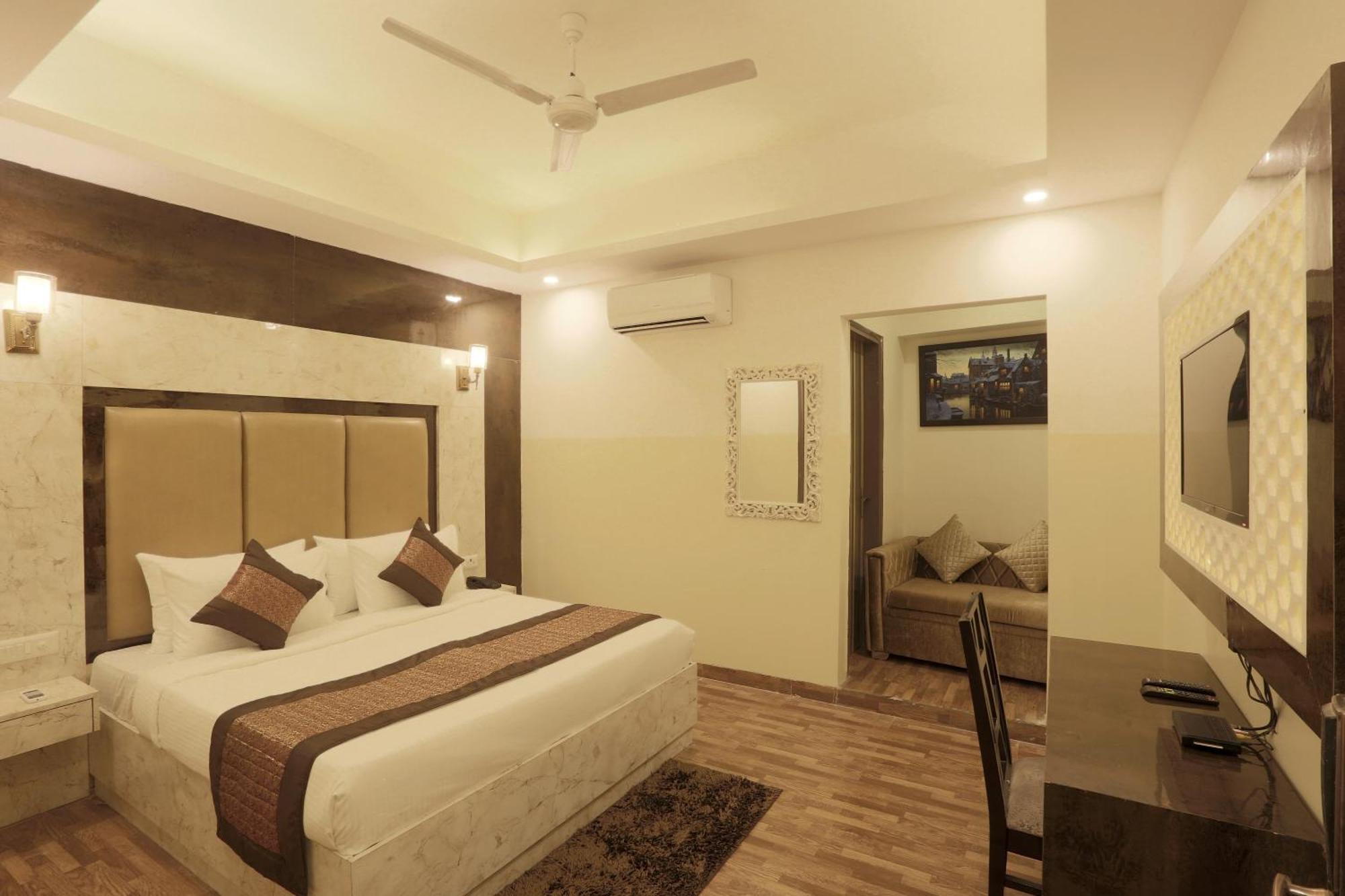 Plazzo Prime Plaza At Delhi Airport Bed & Breakfast New Delhi Exterior foto